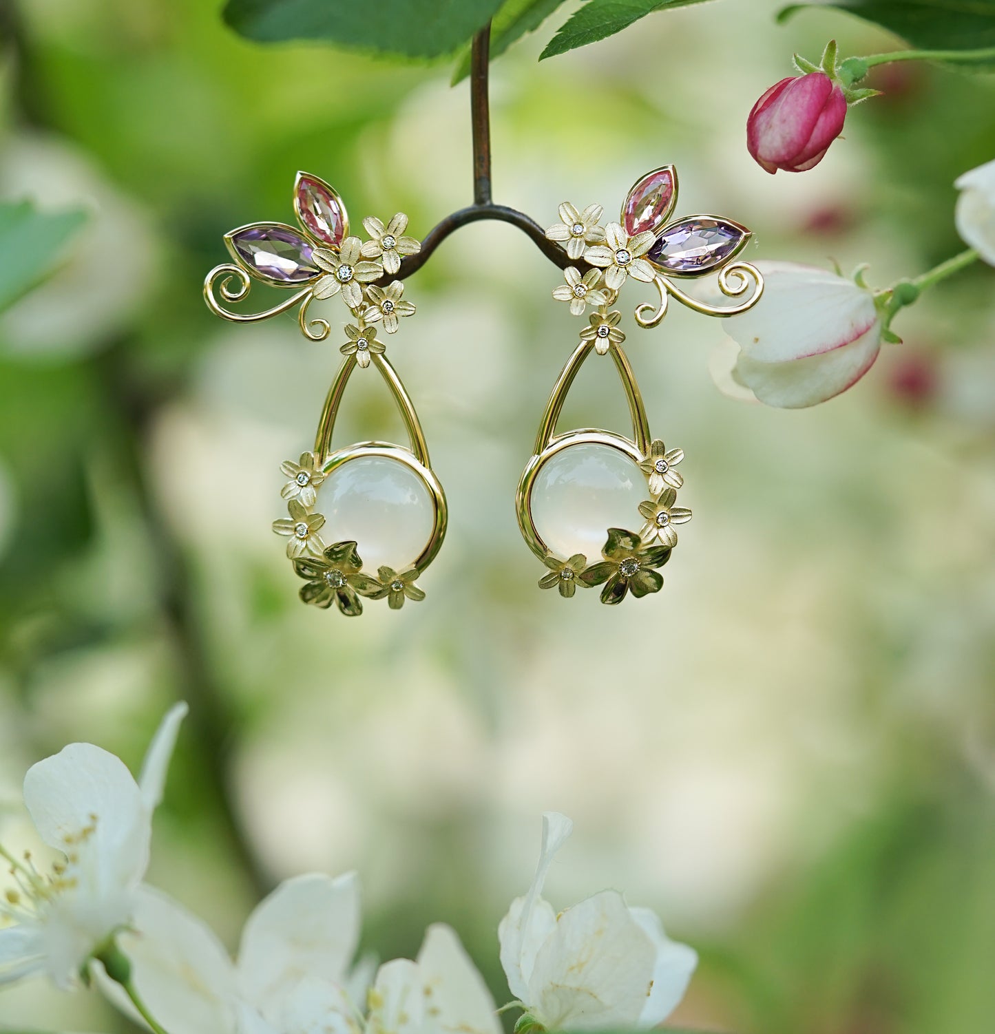 Moon Blossom